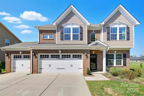 854 Longford Dr, Gastonia, NC 28056