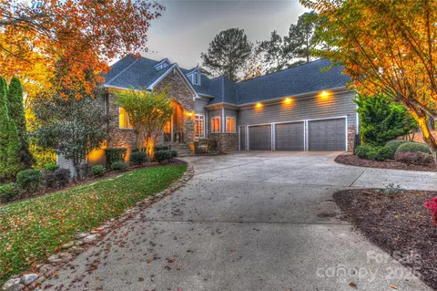 106 Ballston Dr, Mooresville, NC 28117