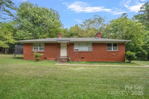 3404 Sam Newell Rd, Matthews, NC 28105