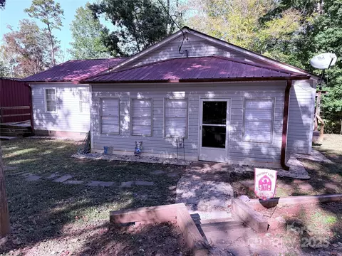 3808 Woodlawn Acres, Sharon, SC 29742