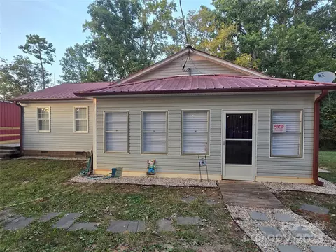 3808 Woodlawn Acres, Sharon, SC 29742