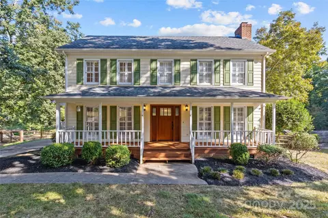 16317 Peach Grove Ln, Charlotte, NC 28277