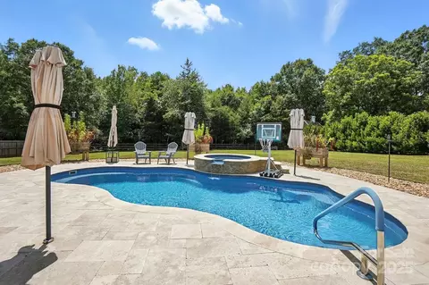 Exterior - 197 Ormand Rd, York, SC 29745 photo 8 of 15