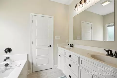 Bath - 197 Ormand Rd, York, SC 29745 photo 1 of 4