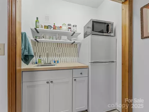197 Tip Top Rd, Brevard, NC 28712 photo 34