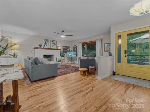 197 Tip Top Rd, Brevard, NC 28712 photo 5