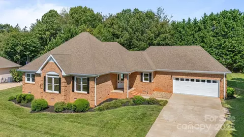 133 Broadbill Dr, Mooresville, NC 28117