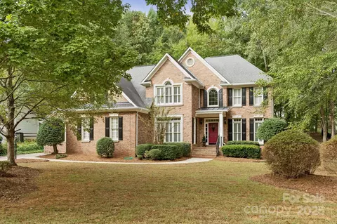 1221 Over Stream Ln, Matthews, NC 28105