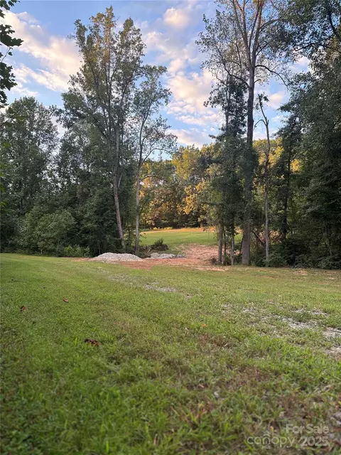 1770 London Rd, Mooresville, NC 28115