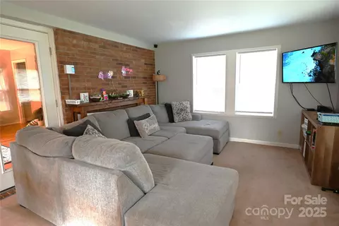 410 2nd Nw Ave NW, Conover, NC 28613 photo 16
