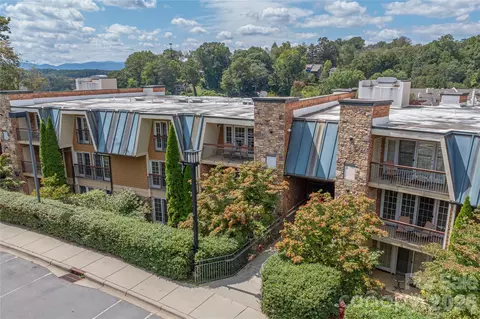 114 Bowling Park Rd, Asheville, NC 28803