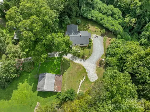 Exterior - 99 Warrior Mountain Rd, Tryon, NC 28782 photo 6 of 8