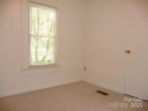 1875 Laurel Fork Rd, Vilas, NC 28692 photo 10