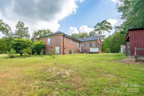 Exterior - 124 Windsor Greene Dr, Monroe, NC 28110 photo 3 of 3