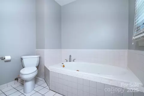 Bath - 124 Windsor Greene Dr, Monroe, NC 28110 photo 4 of 6