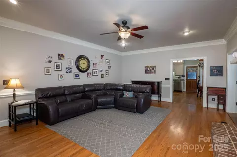 Living - 124 Windsor Greene Dr, Monroe, NC 28110 photo 2 of 4