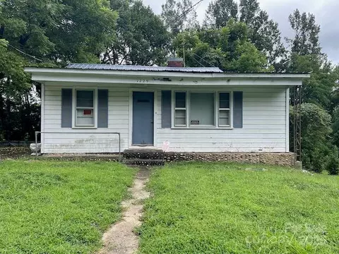 1229 Caldwell Nw Pl NW, Lenoir, NC 28645