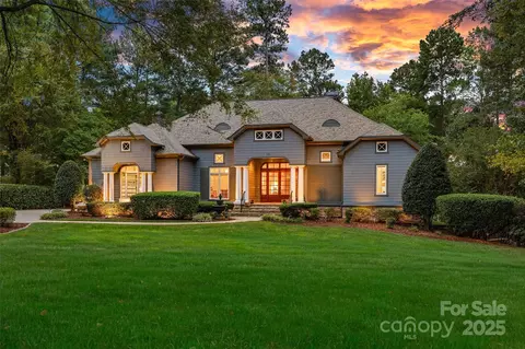 121 Marstons Mill Dr, Mooresville, NC 28117