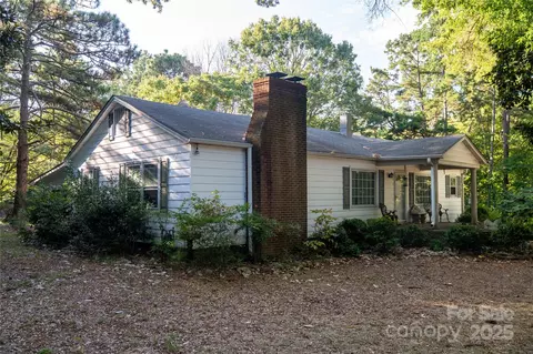 8320 Blair Rd, Mint Hill, NC 28227