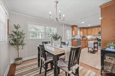 Dining - 5748 Farmbrook Dr, Charlotte, NC 28210 photo 2 of 4