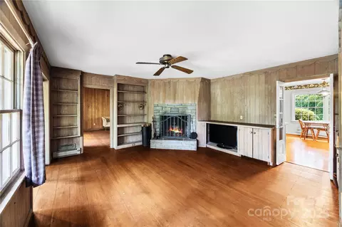 603 Green Hills Rd, Mill Spring, NC 28756 photo 4