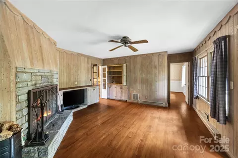 603 Green Hills Rd, Mill Spring, NC 28756 photo 5