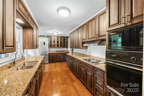 603 Green Hills Rd, Mill Spring, NC 28756 photo 7