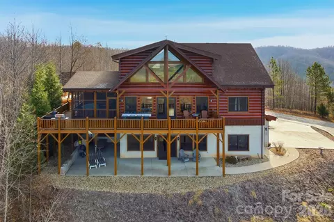 334 Scenic Vista Dr, Nebo, NC 28761