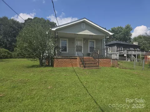 816 Pineburr Sw Ave SW, Valdese, NC 28690
