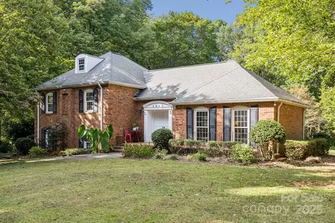 2801 Williams Rd, Matthews, NC 28105