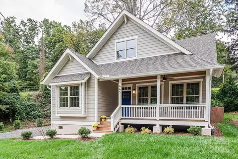 445 Governors View Rd, Asheville, NC 28805