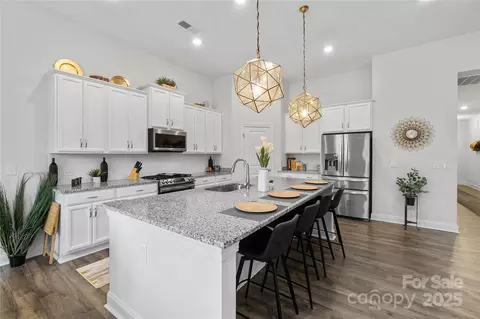 Kitchen - 341 Cullin N Rd N, Elgin, SC 29045 photo 3 of 5