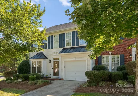 6040 Queens Walk Ct, Fort Mill, SC 29707