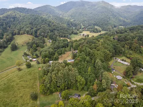 View/Area - 120 Simonds Rdg, Canton, NC 28716 photo 2 of 2