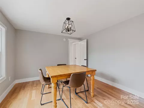 Dining - 120 Simonds Rdg, Canton, NC 28716 photo 1 of 2