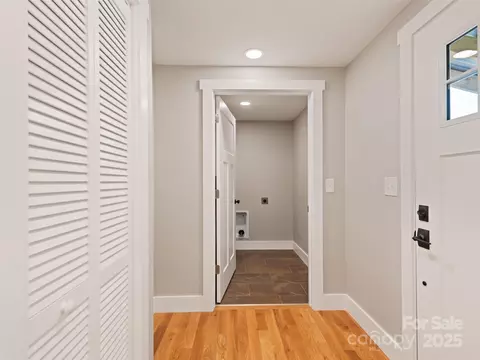 Entry Way - 120 Simonds Rdg, Canton, NC 28716 photo 1 of 1