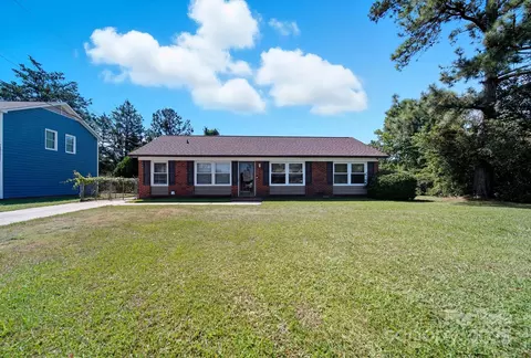 1104 Parkmont Ln, Rock Hill, SC 29730