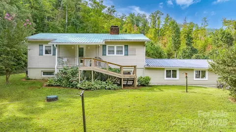 451 Charlie Dr, Marion, NC 28752