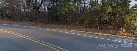 8873 Rocky River Rd, Harrisburg, NC 28075