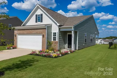 5192 Duck Ln, Catawba, NC 28609