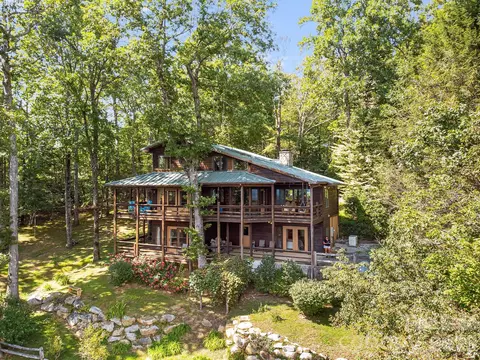 765764 Osborne Knob Rd, Marion, NC 28752