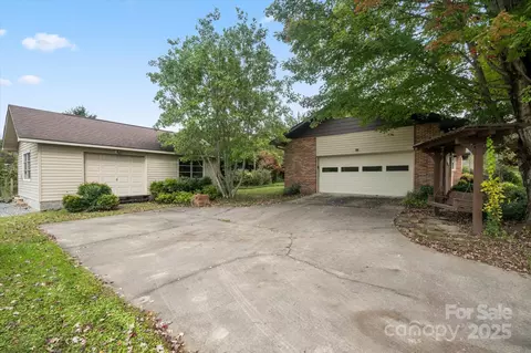 Other - 196 Broadview Cir, Brevard, NC 28712 photo 7 of 14