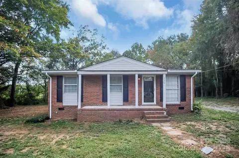 226 Louise Dr, Stanley, NC 28164