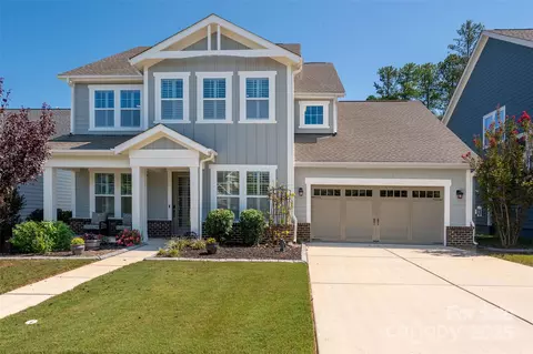 912 Elderberry Ln, Clover, SC 29710