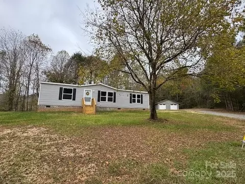 324 Center Ln, Thurmond, NC 28683 photo 6
