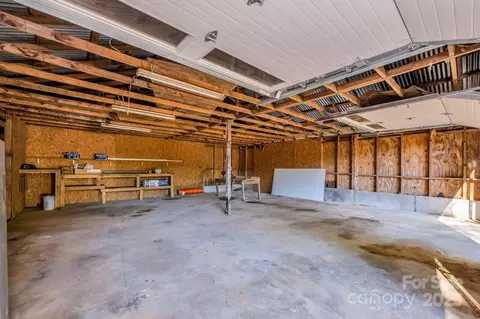 324 Center Ln, Thurmond, NC 28683 photo 47