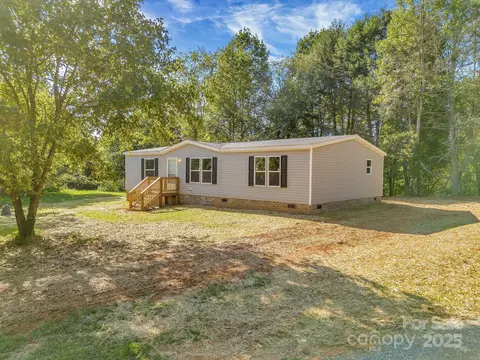 324 Center Ln, Thurmond, NC 28683 photo 5
