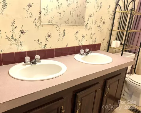5031 Nunley Knls, Morganton, NC 28655 photo 14