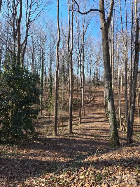 000 Spring Valley Ln, Statesville, NC 28677