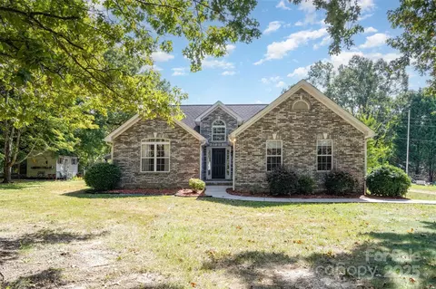 1308 Trull Pl, Monroe, NC 28110